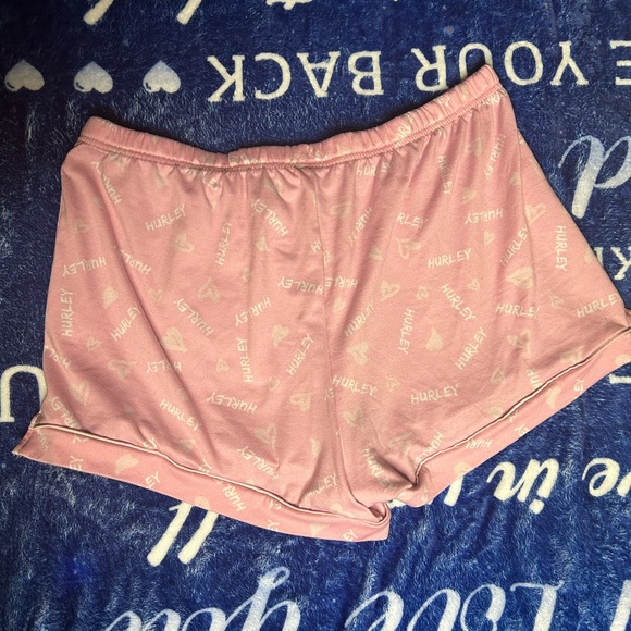 Pink and white Hurley sleepwear (bottoms) - Picture 5 of 5